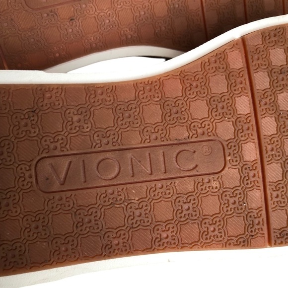 Vionic Sneaker Kimmie Perforated Suede Slip On Peach Pink Size 9 - Picture 10 of 12